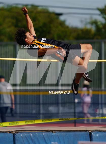 Thumbnail 2 in Sonora @ Foothill photogallery.