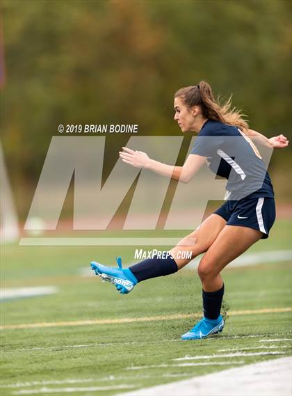 Thumbnail 2 in Bishop Blanchet @ Eastside Catholic photogallery.