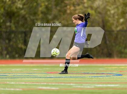 Thumbnail 2 in Bishop Blanchet @ Eastside Catholic photogallery.