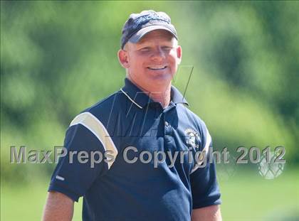 Thumbnail 3 in Frewsburg v. Caledonia-Mumford (NYSPHSAA Class C Regional) photogallery.