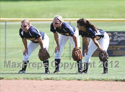 Thumbnail 2 in Frewsburg v. Caledonia-Mumford (NYSPHSAA Class C Regional) photogallery.