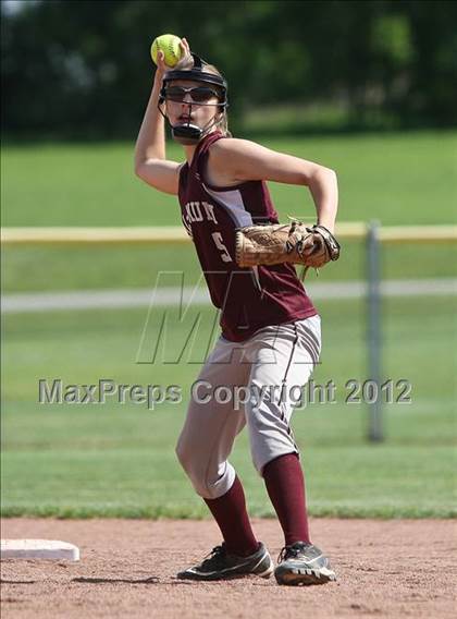 Thumbnail 2 in Frewsburg v. Caledonia-Mumford (NYSPHSAA Class C Regional) photogallery.