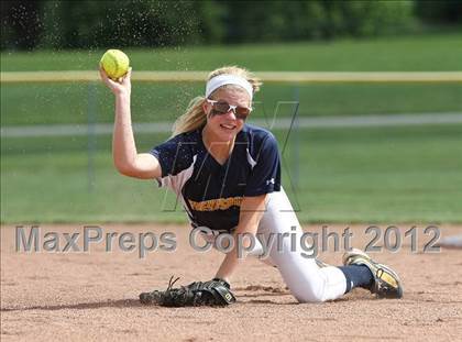 Thumbnail 1 in Frewsburg v. Caledonia-Mumford (NYSPHSAA Class C Regional) photogallery.