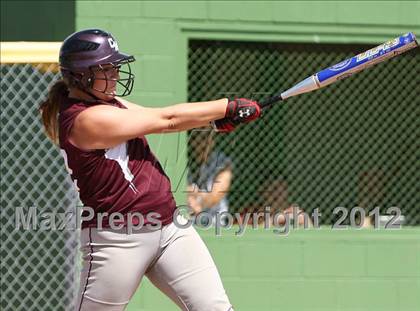 Thumbnail 2 in Frewsburg v. Caledonia-Mumford (NYSPHSAA Class C Regional) photogallery.