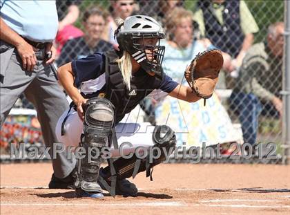 Thumbnail 3 in Frewsburg v. Caledonia-Mumford (NYSPHSAA Class C Regional) photogallery.