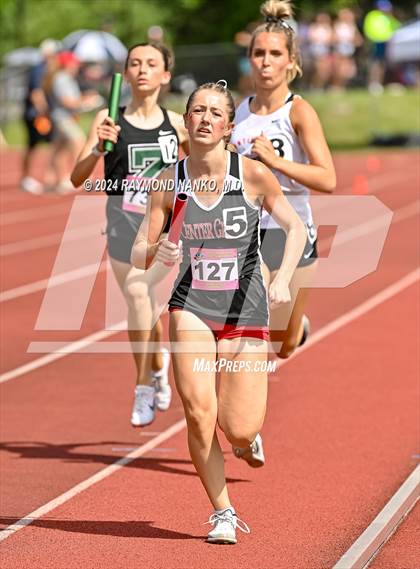 Thumbnail 1 in IHSAA Finals (4 x 800 Meter Heat 2)  photogallery.