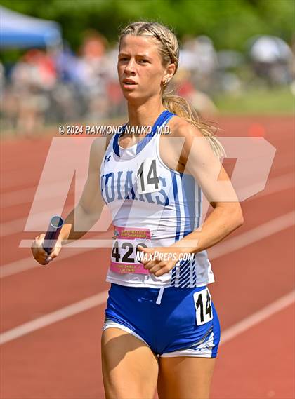 Thumbnail 1 in IHSAA Finals (4 x 800 Meter Heat 2)  photogallery.