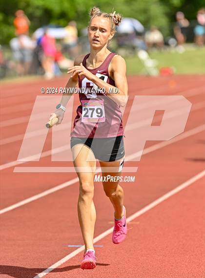 Thumbnail 3 in IHSAA Finals (4 x 800 Meter Heat 2)  photogallery.