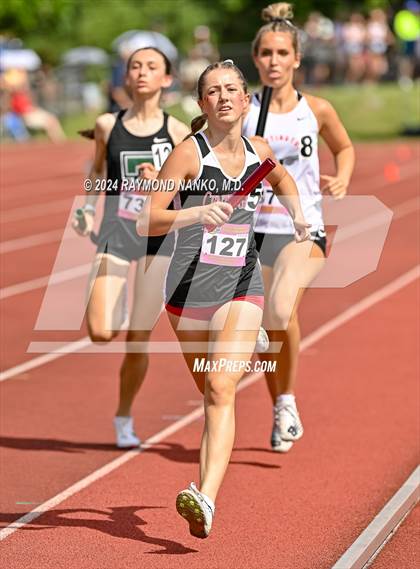 Thumbnail 1 in IHSAA Finals (4 x 800 Meter Heat 2)  photogallery.