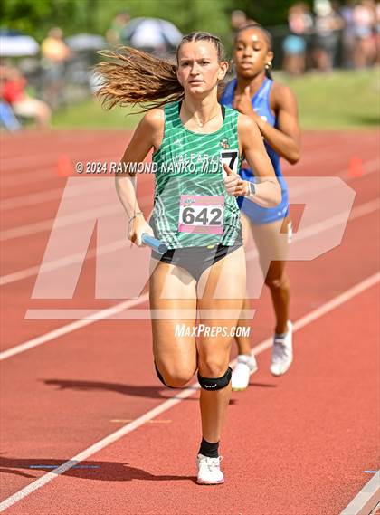 Thumbnail 2 in IHSAA Finals (4 x 800 Meter Heat 2)  photogallery.
