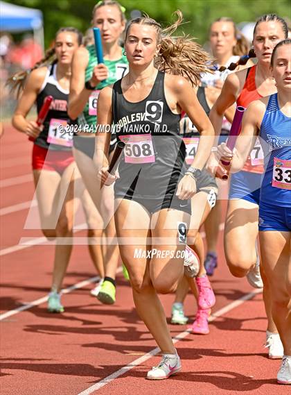 Thumbnail 3 in IHSAA Finals (4 x 800 Meter Heat 2)  photogallery.