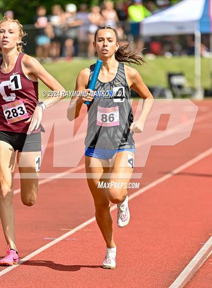 Thumbnail 3 in IHSAA Finals (4 x 800 Meter Heat 2)  photogallery.
