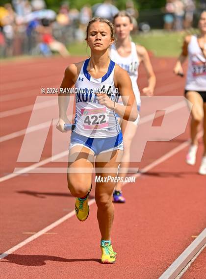 Thumbnail 1 in IHSAA Finals (4 x 800 Meter Heat 2)  photogallery.