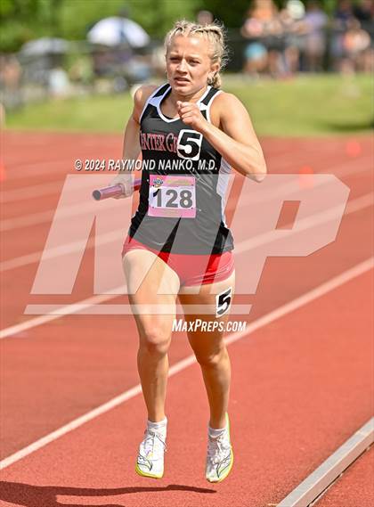 Thumbnail 1 in IHSAA Finals (4 x 800 Meter Heat 2)  photogallery.