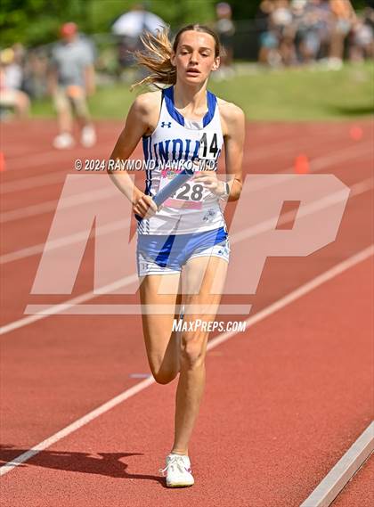 Thumbnail 1 in IHSAA Finals (4 x 800 Meter Heat 2)  photogallery.