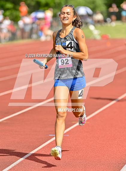 Thumbnail 1 in IHSAA Finals (4 x 800 Meter Heat 2)  photogallery.