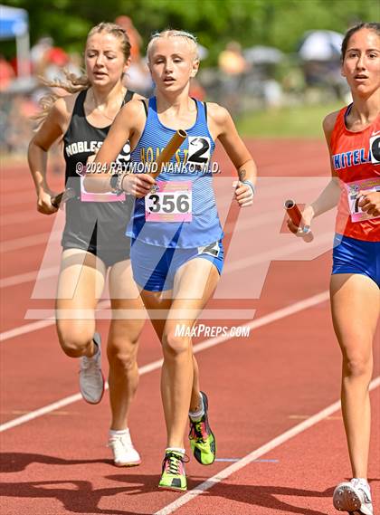 Thumbnail 2 in IHSAA Finals (4 x 800 Meter Heat 2)  photogallery.