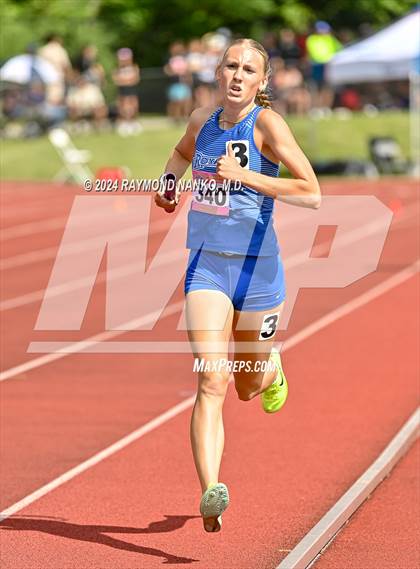 Thumbnail 1 in IHSAA Finals (4 x 800 Meter Heat 2)  photogallery.