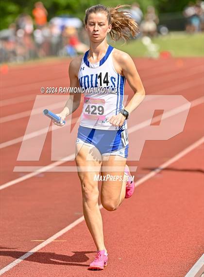 Thumbnail 1 in IHSAA Finals (4 x 800 Meter Heat 2)  photogallery.