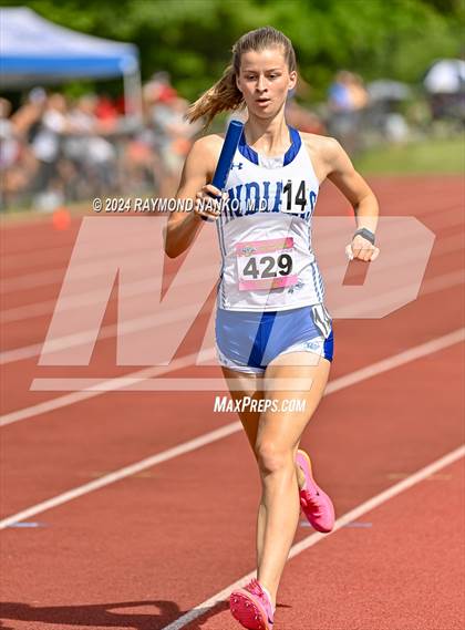 Thumbnail 1 in IHSAA Finals (4 x 800 Meter Heat 2)  photogallery.