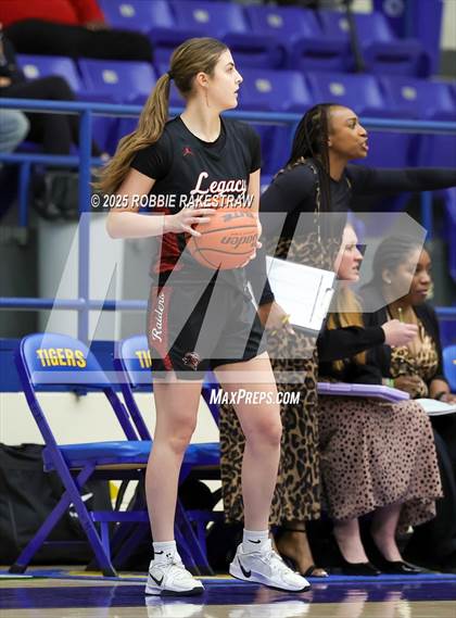 Thumbnail 2 in Tyler Legacy vs. Wylie (UIL 6A D1 Bi-District Playoff) photogallery.