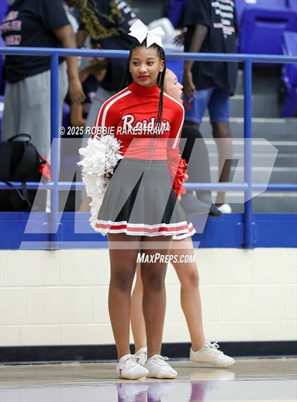 Thumbnail 3 in Tyler Legacy vs. Wylie (UIL 6A D1 Bi-District Playoff) photogallery.