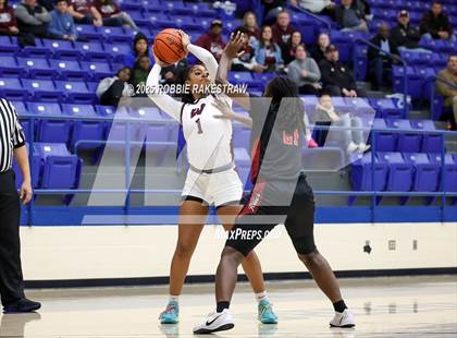 Thumbnail 1 in Tyler Legacy vs. Wylie (UIL 6A D1 Bi-District Playoff) photogallery.