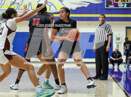 Thumbnail 1 in Tyler Legacy vs. Wylie (UIL 6A D1 Bi-District Playoff) photogallery.