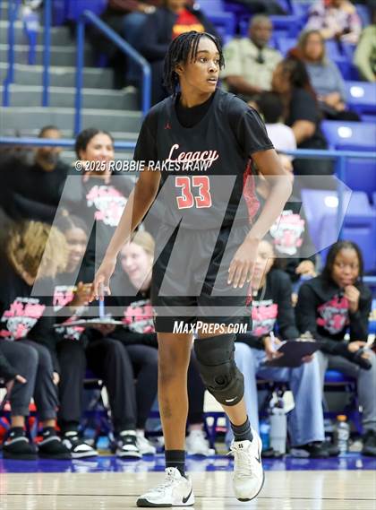 Thumbnail 1 in Tyler Legacy vs. Wylie (UIL 6A D1 Bi-District Playoff) photogallery.