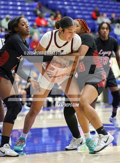 Thumbnail 3 in Tyler Legacy vs. Wylie (UIL 6A D1 Bi-District Playoff) photogallery.