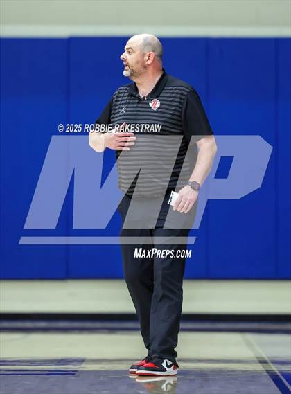 Thumbnail 2 in Tyler Legacy vs. Wylie (UIL 6A D1 Bi-District Playoff) photogallery.