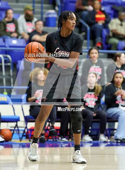 Thumbnail 1 in Tyler Legacy vs. Wylie (UIL 6A D1 Bi-District Playoff) photogallery.