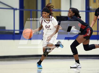 Thumbnail 1 in Tyler Legacy vs. Wylie (UIL 6A D1 Bi-District Playoff) photogallery.