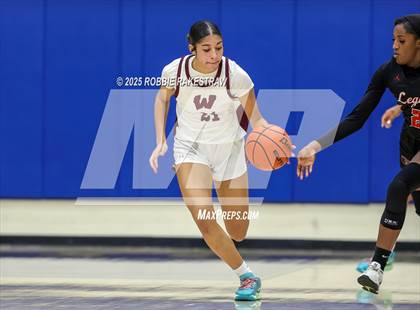 Thumbnail 1 in Tyler Legacy vs. Wylie (UIL 6A D1 Bi-District Playoff) photogallery.