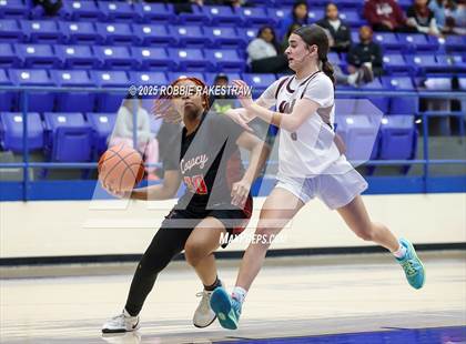 Thumbnail 3 in Tyler Legacy vs. Wylie (UIL 6A D1 Bi-District Playoff) photogallery.