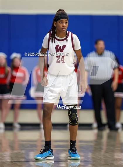 Thumbnail 2 in Tyler Legacy vs. Wylie (UIL 6A D1 Bi-District Playoff) photogallery.