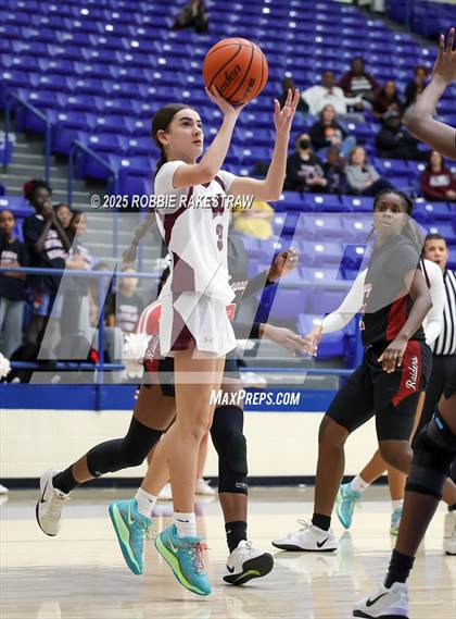 Thumbnail 1 in Tyler Legacy vs. Wylie (UIL 6A D1 Bi-District Playoff) photogallery.