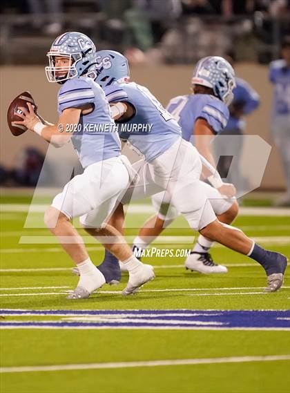 Thumbnail 2 in China Spring vs Carthage (UIL 4A Quarterfinal) photogallery.