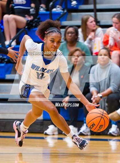 Thumbnail 1 in Cox Mill @ Lake Norman photogallery.