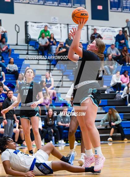 Thumbnail 3 in Cox Mill @ Lake Norman photogallery.
