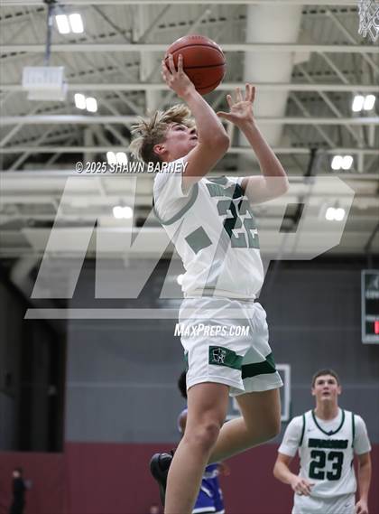 Thumbnail 1 in Indianapolis Bishop Chatard @ Covenant Christian photogallery.