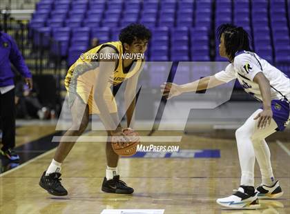 Thumbnail 2 in Memorial vs. Mansfield Summit (Cy-Hoops Invitational) photogallery.