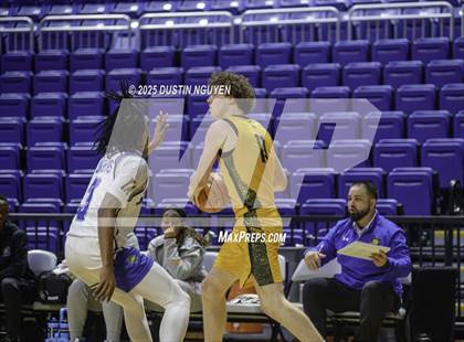 Thumbnail 2 in Memorial vs. Mansfield Summit (Cy-Hoops Invitational) photogallery.