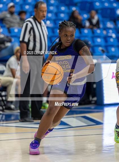 Thumbnail 2 in Evans vs. Academy of Richmond County photogallery.