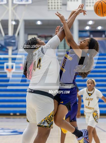 Thumbnail 3 in Evans vs. Academy of Richmond County photogallery.