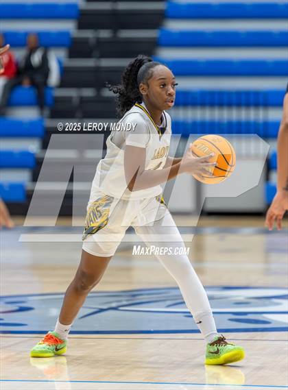 Thumbnail 2 in Evans vs. Academy of Richmond County photogallery.