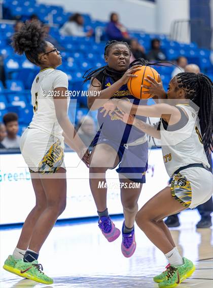 Thumbnail 3 in Evans vs. Academy of Richmond County photogallery.