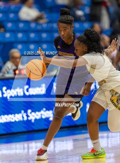 Thumbnail 2 in Evans vs. Academy of Richmond County photogallery.