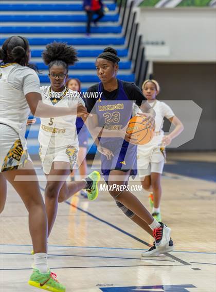 Thumbnail 3 in Evans vs. Academy of Richmond County photogallery.