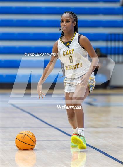 Thumbnail 2 in Evans vs. Academy of Richmond County photogallery.